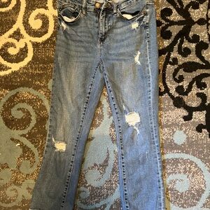Judy Blue Medium Light Wash Distressed Straight Leg Jeans